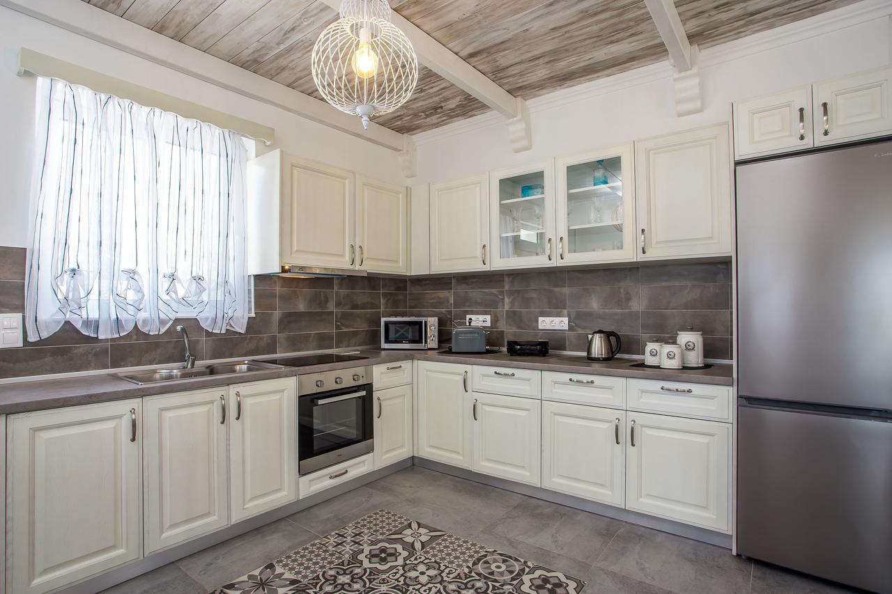 Vila White Passion Afantou Exteriér fotografie