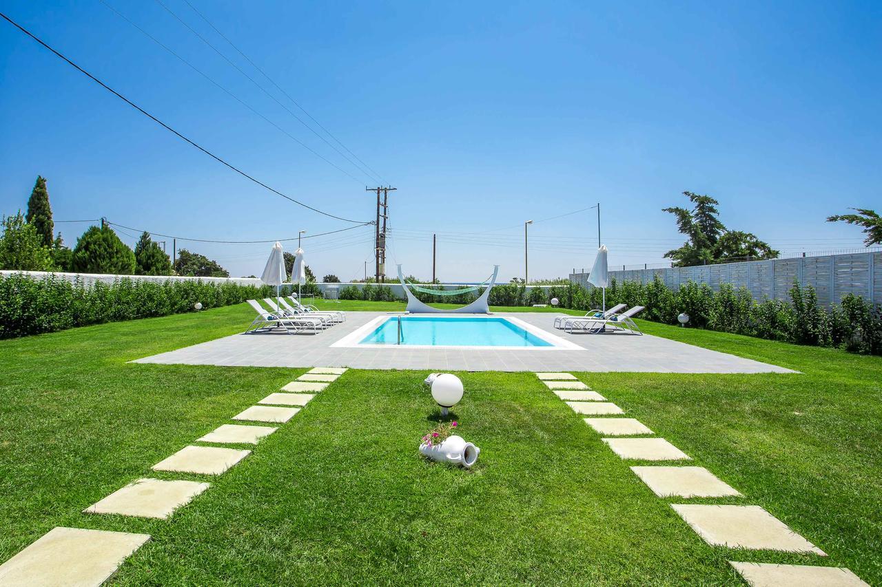 Vila White Passion Afantou Exteriér fotografie